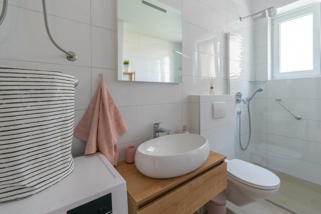 דירות ספליט Apartman Rhapsody מראה חיצוני תמונה