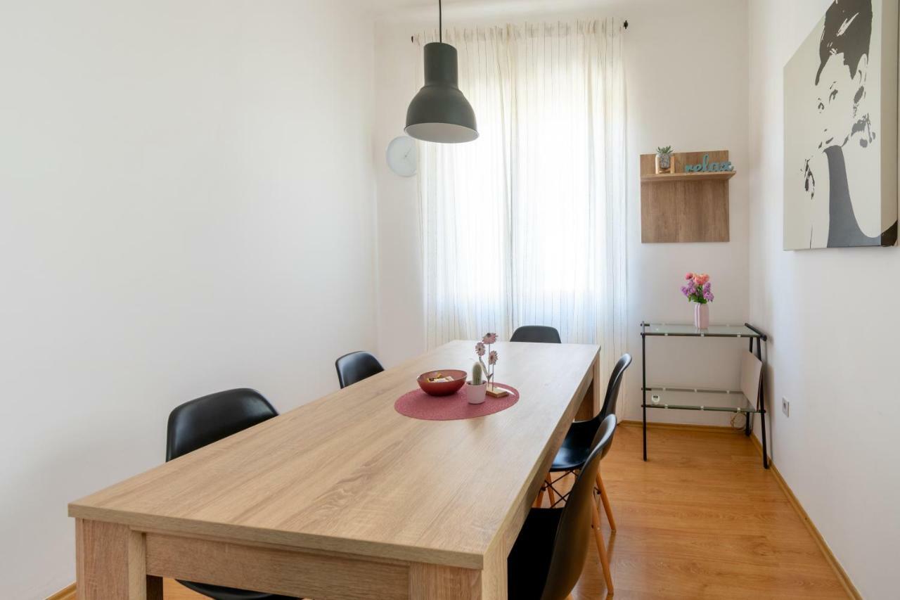 דירות ספליט Apartman Rhapsody מראה חיצוני תמונה