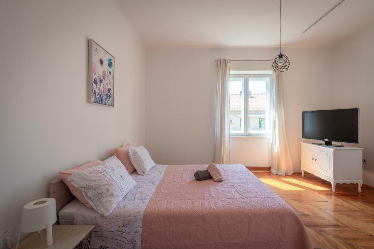 דירות ספליט Apartman Rhapsody מראה חיצוני תמונה